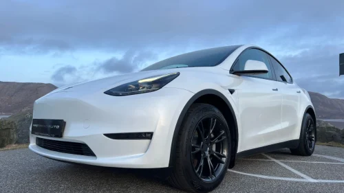 TESLA Model Y LR|PREMIUM|RYZEN|HIFI|20"|BERLIN|KROK|SKINN|LAV KM