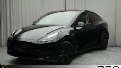 TESLA Model Y AWD/Long Range/HW4/Autopilot/Krok/R.Kam/Pano/19"Gemini