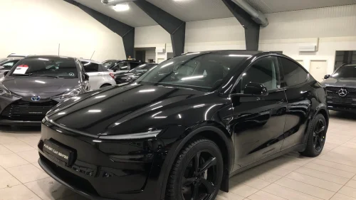 TESLA Model Y LONG RANGE, AWD,JUNIPER,PREMIUM,PANO,360,KROK,19"+19"