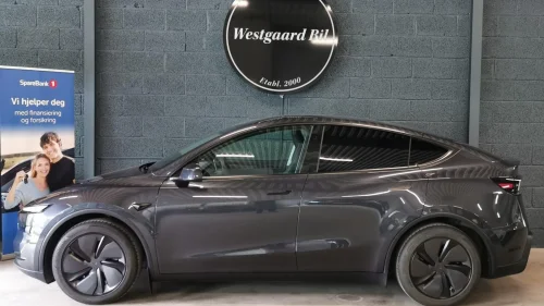 TESLA Model Y JUNIPER LONG RANGE AWD/SKINN/PANO/NAVI/ACC/HENGERFESTE/