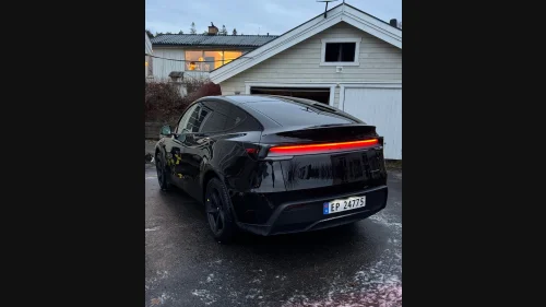 TESLA Model Y Long Range AWD