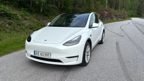 TESLA Model Y Long Range AWD