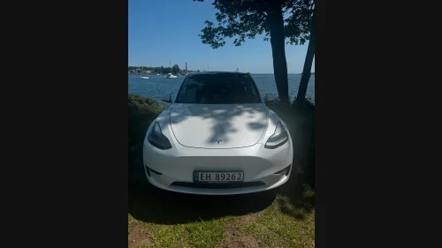 TESLA Model Y Long Range AWD