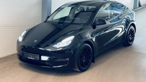 TESLA Model Y LR - 4WD - AMD RYZEN - SKINN - Tar innbytte