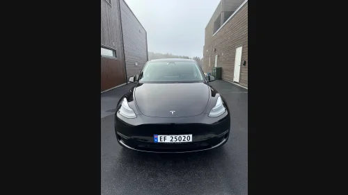 TESLA Model Y Long Range AWD
