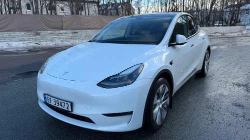TESLA Model Y Long Range AWD