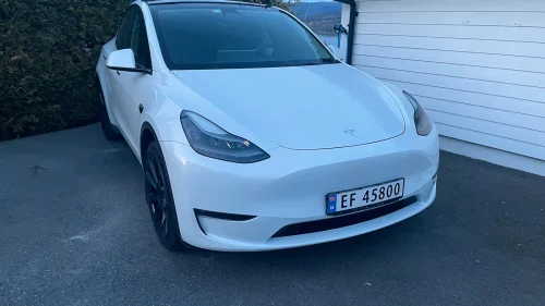 TESLA Model Y Long Range AWD