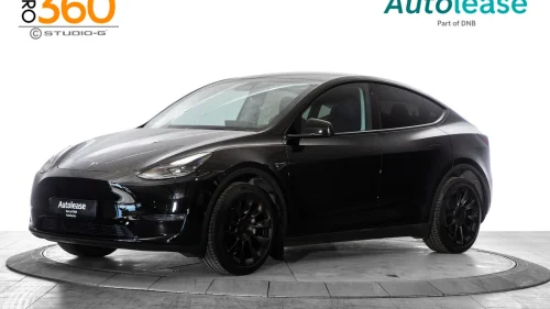 TESLA Model Y Long Range AWD, Hengerfeste ++,