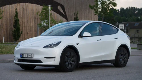 TESLA Model Y Long Range AWD