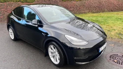 TESLA Model Y LONG RANGE AWD/1EIER/PANO/PREMIUM/BERLIN/KROK/NORSK BIL