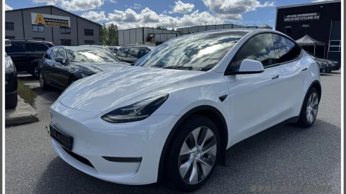 TESLA Model Y Long Range AWD 1 Eier/ Krok/Panoramatak.