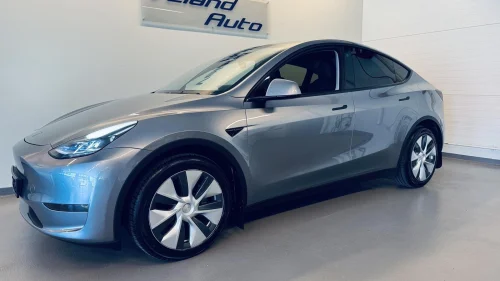TESLA Model Y LONG RANGE AWD 533 KM WLTP/PANO/PREMIUM/ACC/KROK