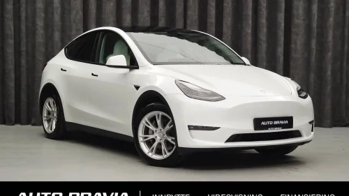 TESLA Model Y LONG RANGE/DUALMOTOR/533KM/KROK/MATRIX/AP/AMD/V.PUMPE++