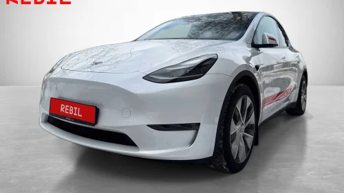 TESLA Model Y Long Range/AWD/533km/AMD/Pano/Autopilot/Krok/Memory/Var