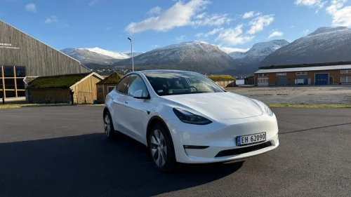 TESLA Model Y Long Range AWD