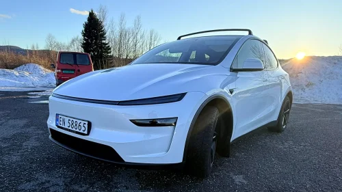 TESLA Model Y Long Range AWD