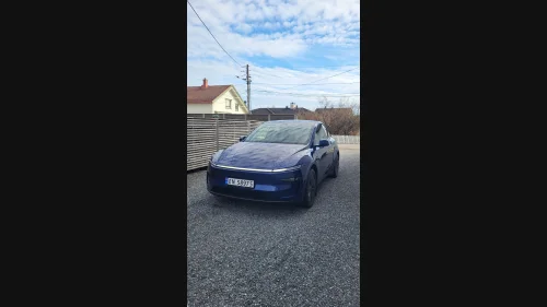 TESLA Model Y Long Range AWD