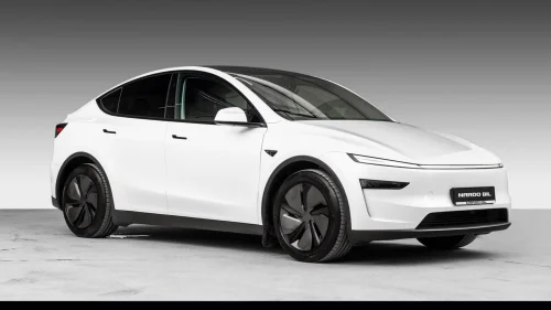TESLA Model Y Long Range AWD/Juniper/360/Autopilot/Hengerfeste