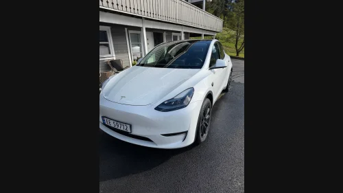 TESLA Model Y Long Range AWD