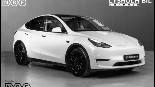 TESLA Model Y LONG RANGE /Autopilot/Premiu/Vinterpakke/Hengerfeste