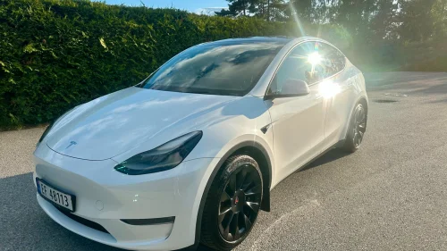 TESLA Model Y Long Range AWD