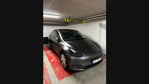 TESLA Model Y Long Range AWD