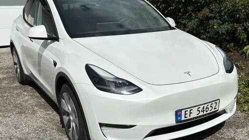 TESLA Model Y Long Range AWD