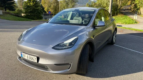 TESLA Model Y Long Range AWD