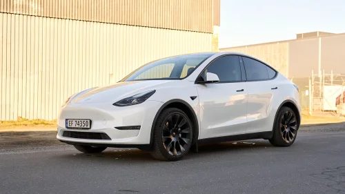 TESLA Model Y Long Range AWD