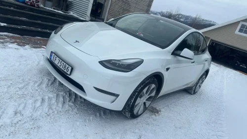 TESLA Model Y Long Range AWD