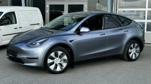 TESLA Model Y LR - 4WD - Norsk bil - S OG V hjul- TAR INNBYTTE+++