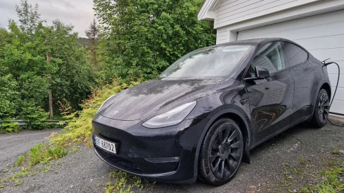 TESLA Model Y Long Range AWD