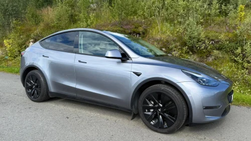 TESLA Model Y Long Range AWD