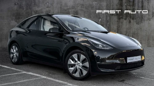 TESLA Model Y LONG RANGE AWD | 4X4| 1 EIER | HENGERF | HVITT INTERIØR