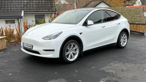TESLA Model Y Long Range AWD