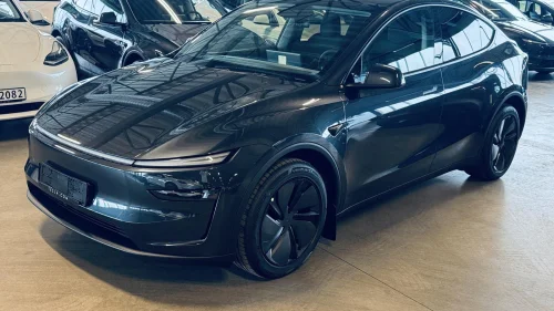 TESLA Model Y LONG RANGE - 4WD - HENGERFESTE - JUNIPER - SE FARGE