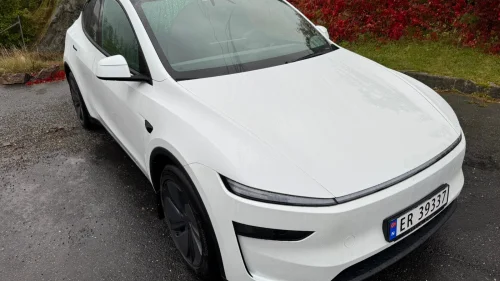 TESLA Model Y Premium Long Range AWD