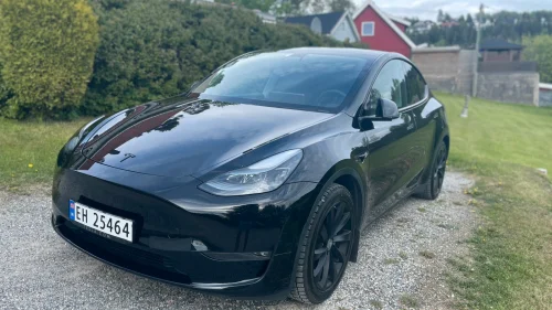 TESLA Model Y Long Range AWD