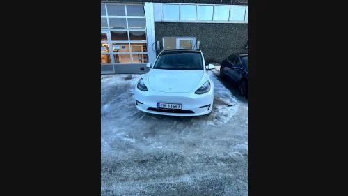 TESLA Model Y Long Range AWD