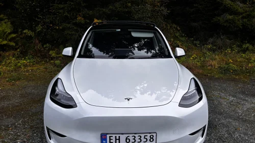TESLA Model Y Long Range AWD