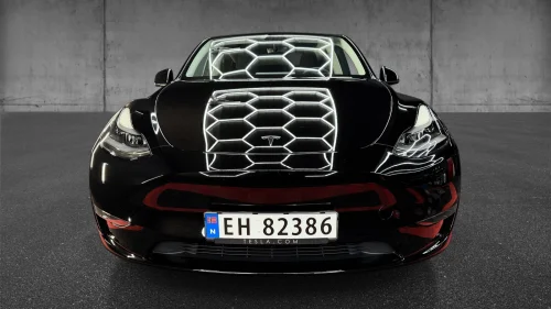 TESLA Model Y Tesla Model Y LR AWD Berlin med Acceleration Boost
