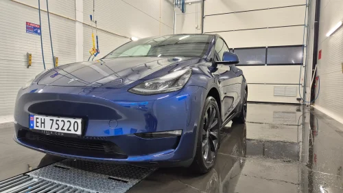 TESLA Model Y Long Range AWD