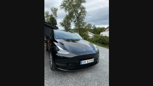 TESLA Model Y Long Range AWD