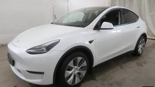 TESLA Model Y LR AWD AUTOPILOT HENGERFESTE PANO PREMIUM LYD VARMEPUMP