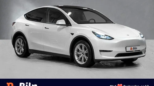 TESLA Model Y Long Range AWD /Krok/Skinn/HIFI premium/Blindsone/ACC