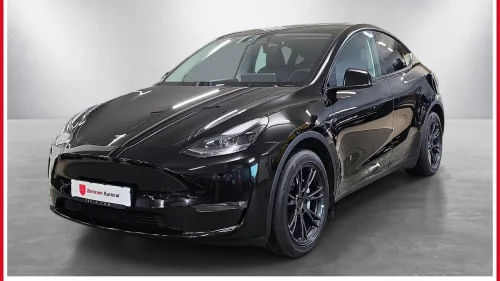 TESLA Model Y Long Range AWD 533 WLTP Krok Pano Navi Kamera ACC