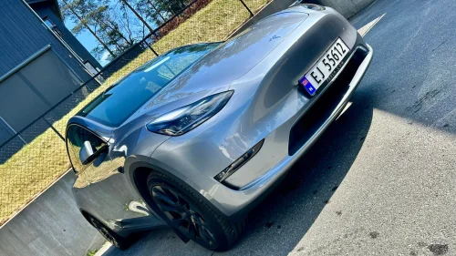 TESLA Model Y Long Range AWD