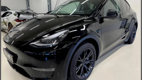 TESLA Model Y Long Range AWD Krok Skinn,Premium Lyd,Varmepumpe