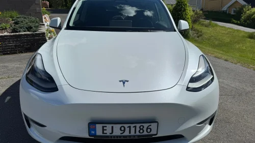 TESLA Model Y Long Range AWD