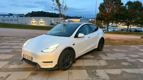 TESLA Model Y Long Range AWD